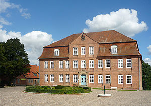 Außenansicht von Schloss Plüschow