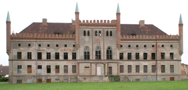 Außenansicht des Schlosses.