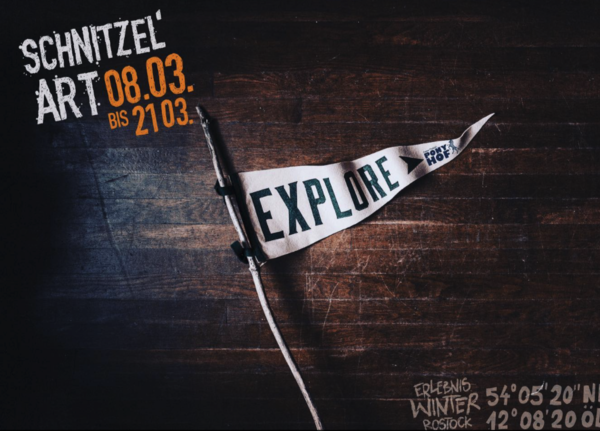 Auf einem Wimpel steht "Explore". Dazu das Datum und die Koordinaten des Events.