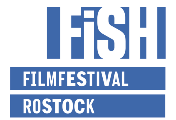 Das Logo des Filmfestivals. Weiße Schrift auf blauem Hintergrund.