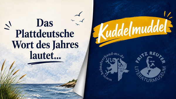 Zwei Grafiken stehen nebeneinander. Links wird angekündigt, rechts wird aufgelöst, welches das Plattdeutsche Wort des Jahres ist.