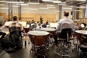 Blick von hinten in den Probenraum.