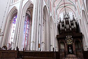 Blick in den Schweriner Dom. 