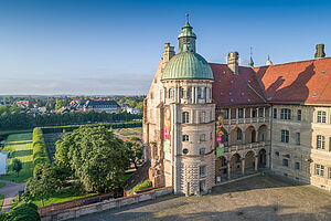 Außenaufnahme vom Schloss Güstrow