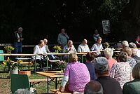 es beginnt