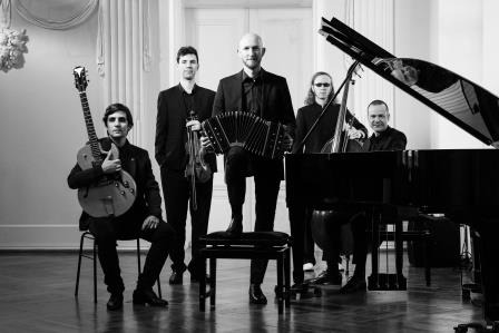 Tangopianissimo: Tango Nuevo de los 60 – Astor Piazzolla & Horacio Salgán – Kultursommer 2022 auf Schloß Vietgest