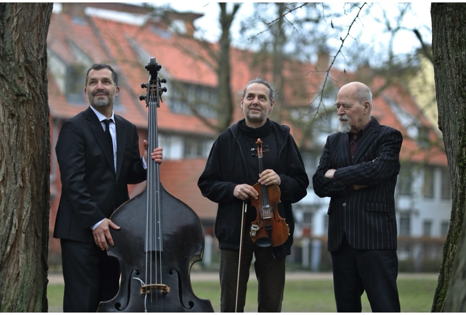 Thomas Braun Trio Trøstesang
