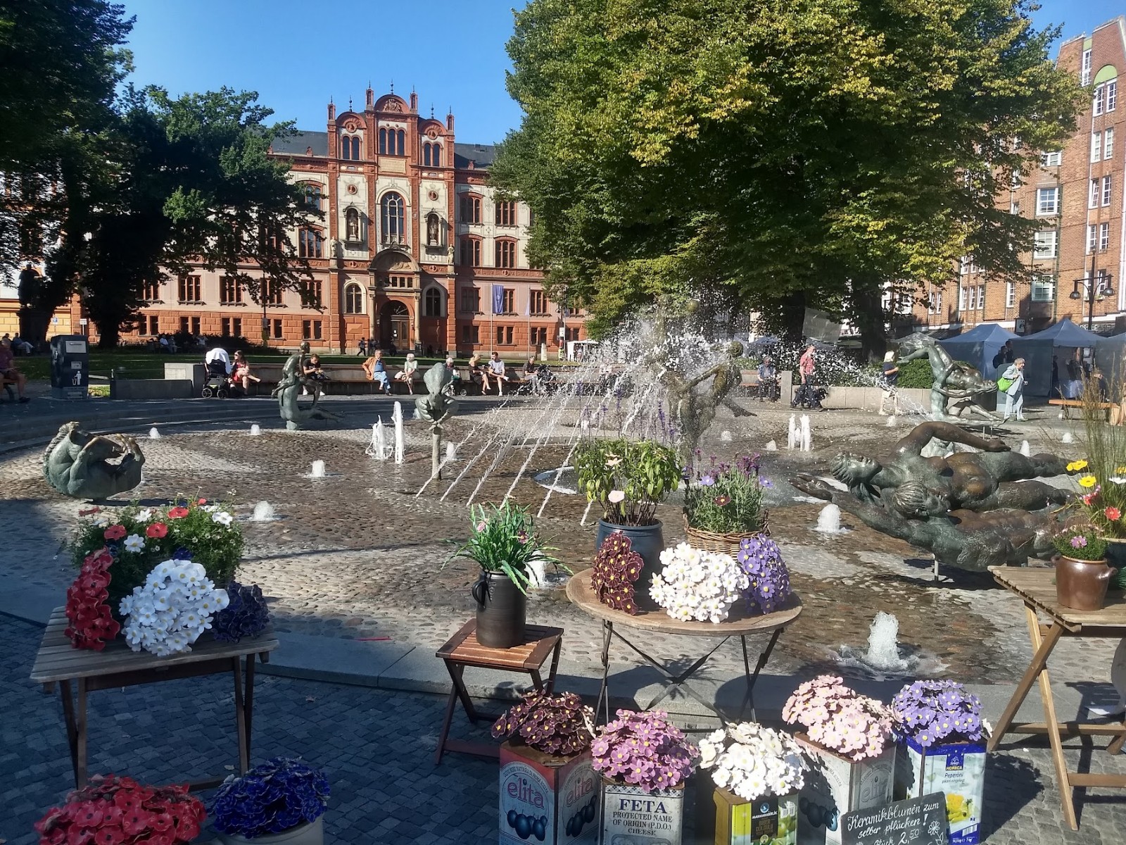 Kunsthandwerkermarkt Universitätsplatz Rostock